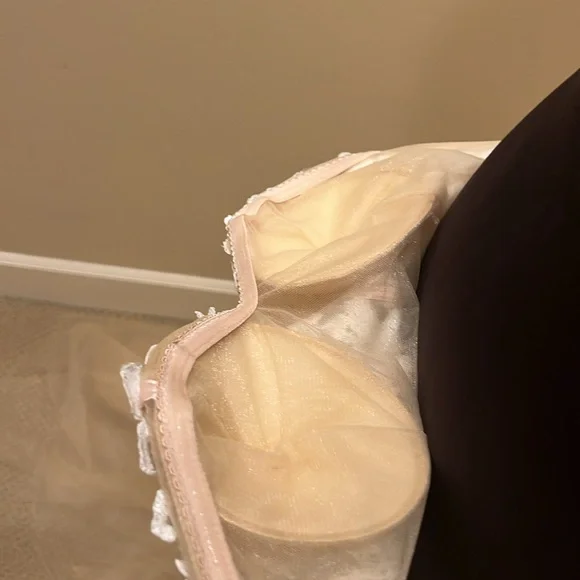 Strapless Gown with White Floral Details - Picture 10 of 15